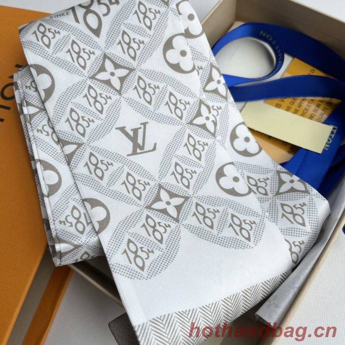 Louis Vuitton Scarf LVS00187